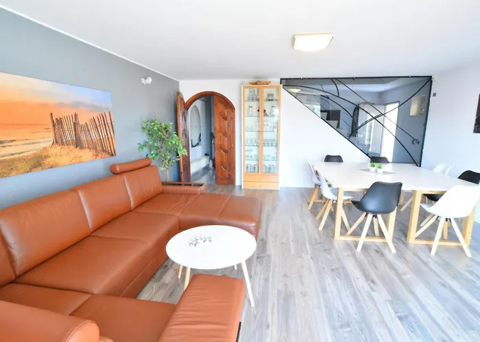 Dzoanna By Interhome * Ustronie Morskie